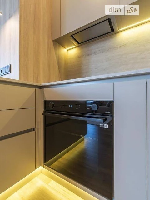 Продаж 3к квартири 71 кв. м на пров. Ужгородський • ID 34796