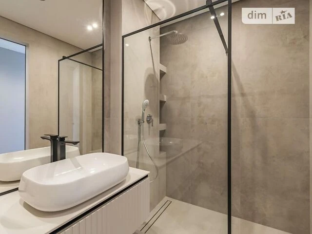 Продаж 3к квартири 71 кв. м на пров. Ужгородський • ID 34796
