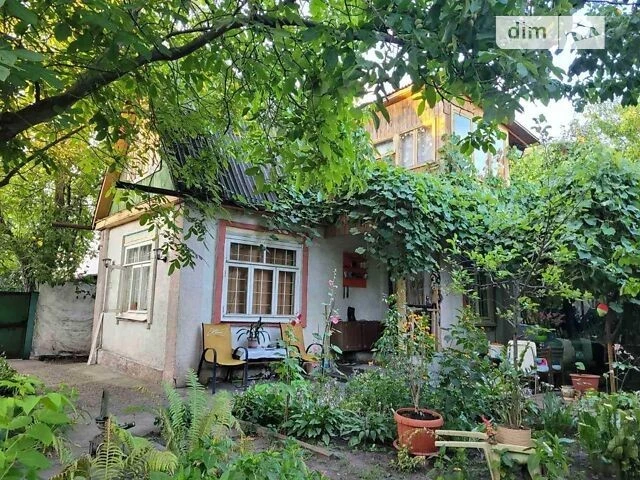 Продаж 2 поверхового будинку з ділянкою на 6 соток, 60 кв. м