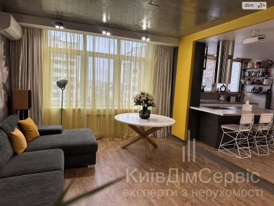 Продаж Квартира Сирець