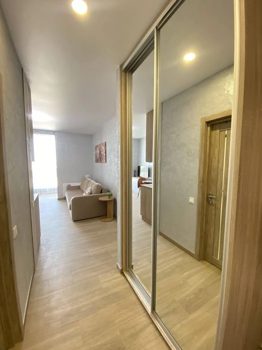 Продам уютную квартиру с ремонтом и мебелью на Таирова!