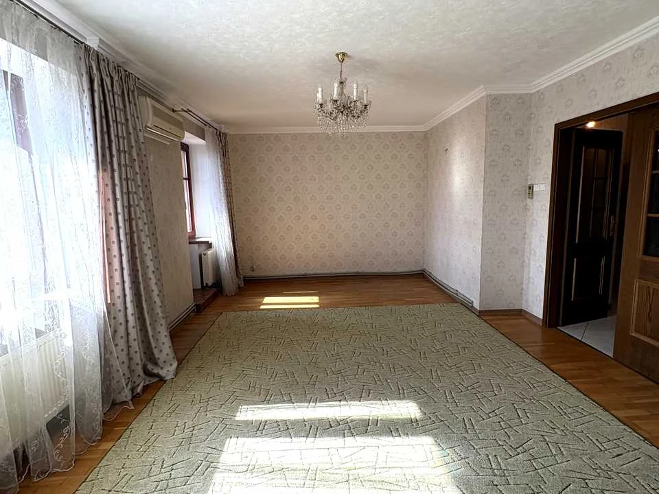 Квартира. Миколаїв, Марка Кропивницького вул. (Потьомкінська