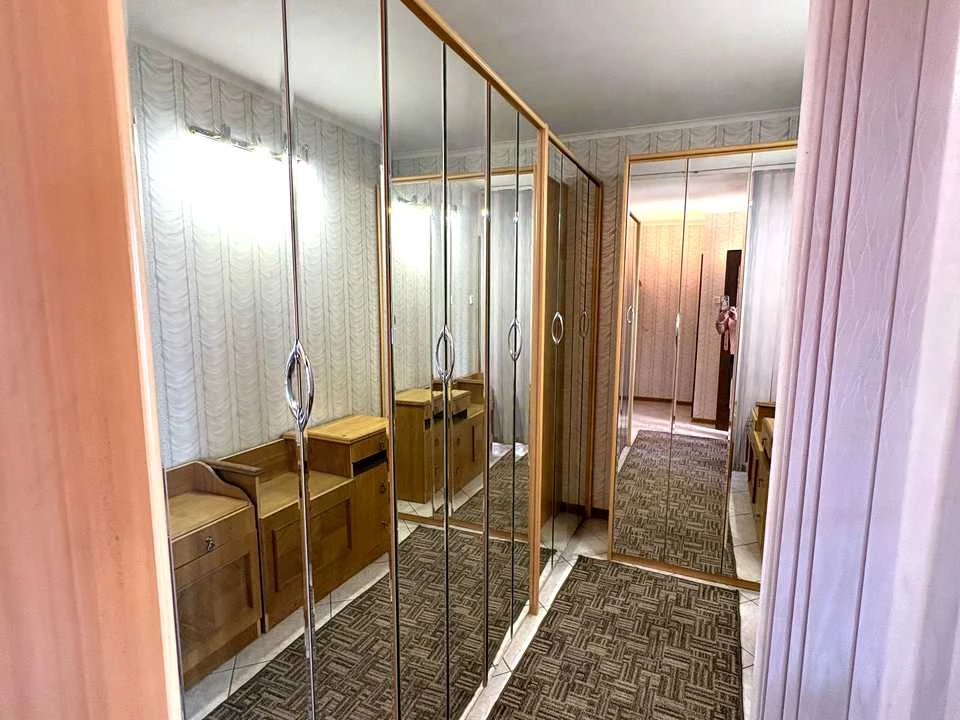 Квартира. Миколаїв, Марка Кропивницького вул. (Потьомкінська