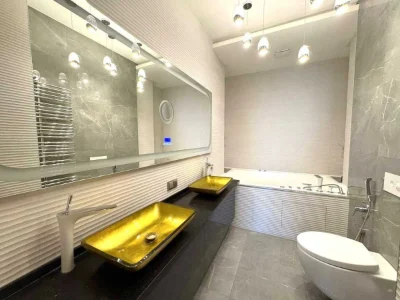 Аренда 3-комнатной квартиры 120 м², Василия Тютюнника ул., 3