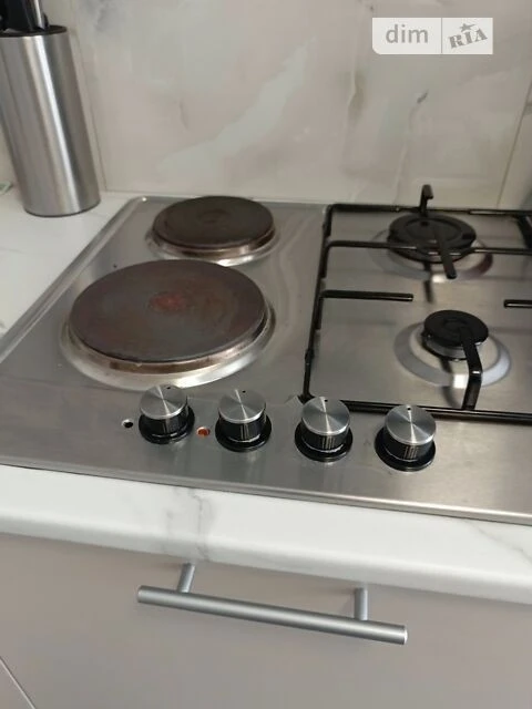 Продаж 1к квартири 47 кв. м на вул. Радистів 40 • ID 3479402