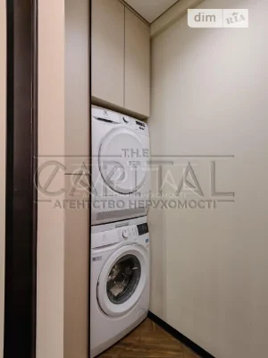 Продаж 3к квартири 90.5 кв. м на просп. Берестейський 11 кор