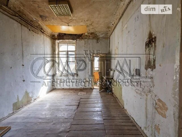 Продаж 3к квартири 143 кв. м на пров. Берестейський 37-З • I