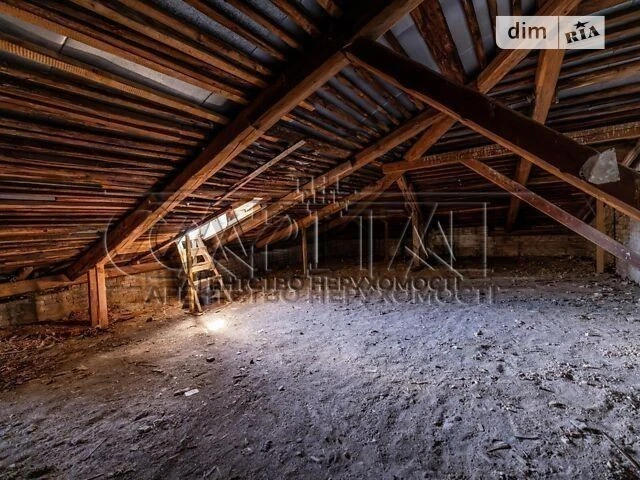Продаж 3к квартири 143 кв. м на пров. Берестейський 37-З • I