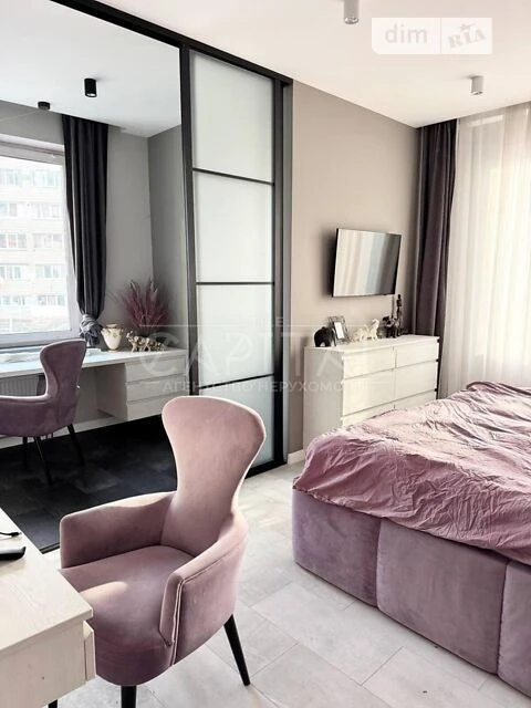 Продаж 4к квартири 125 кв. м на пров. Берестейський 26 • ID