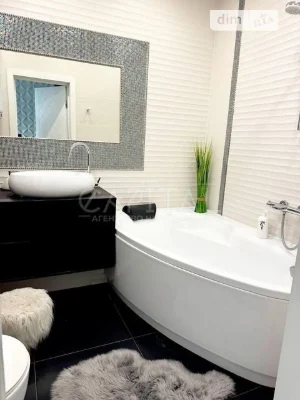Продаж 4к квартири 125 кв. м на пров. Берестейський 26 • ID