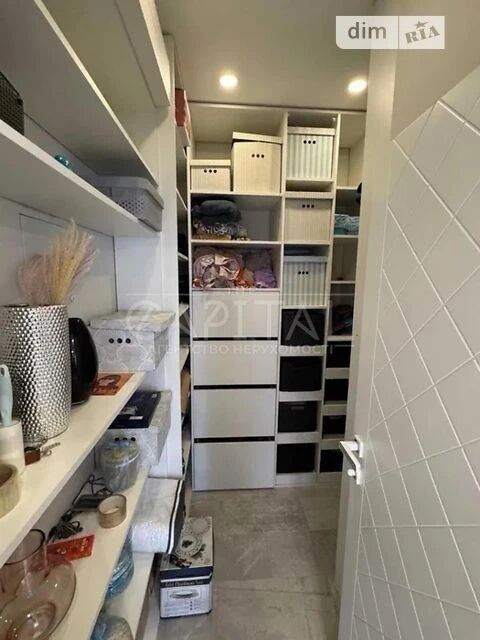 Продаж 4к квартири 125 кв. м на пров. Берестейський 26 • ID