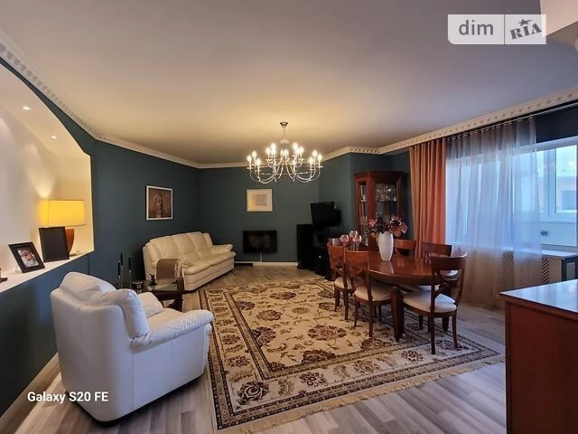 Продаж 3к квартири 170.3 кв. м на вул. Срібнокільська • ID 3