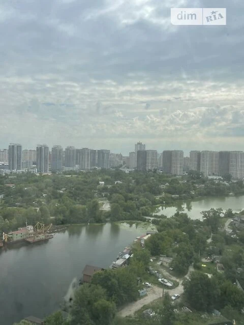 Продаж 3к квартири 124 кв. м на вул. Зарічна 9 • ID 28037503
