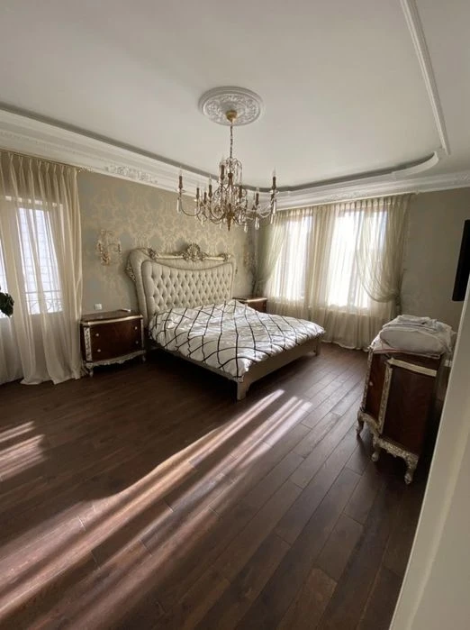 Продажа ДОМ ул. Сумская, 350м², 6 сот, Подвал