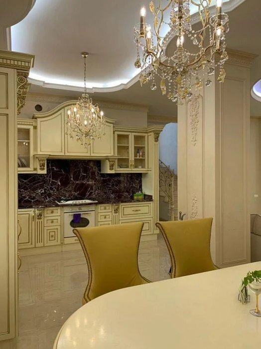 Продажа ДОМ ул. Сумская, 350м², 6 сот, Подвал