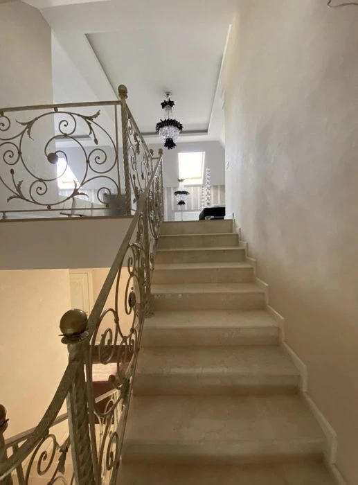Продажа ДОМ ул. Сумская, 350м², 6 сот, Подвал