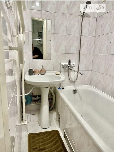 Продаж 3к квартири 59 кв. м на бул. Амвросія Бучми 4 • ID 34