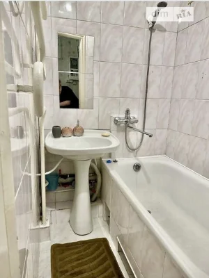 Продаж 3к квартири 59 кв. м на бул. Амвросія Бучми 4 • ID 34