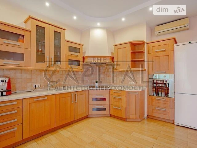 Продаж 4к квартири 173 кв. м на вул. пр-т Володимира Івасюка
