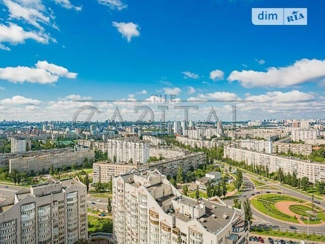 Продаж 4к квартири 173 кв. м на вул. пр-т Володимира Івасюка