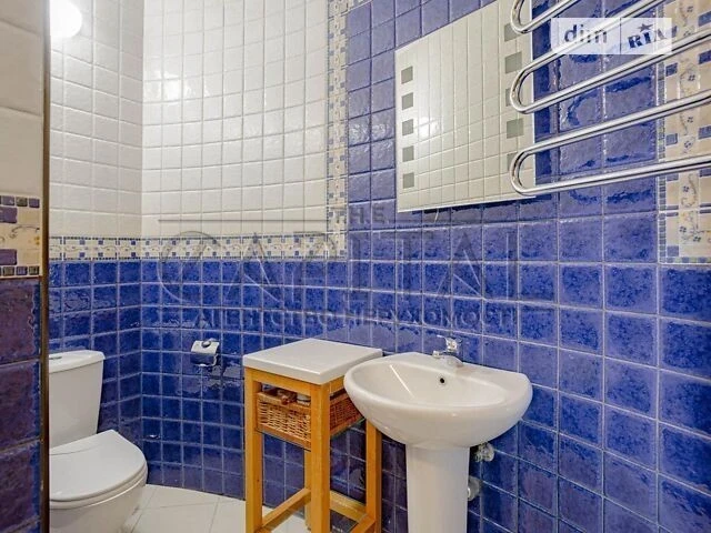 Продаж 4к квартири 173 кв. м на вул. пр-т Володимира Івасюка