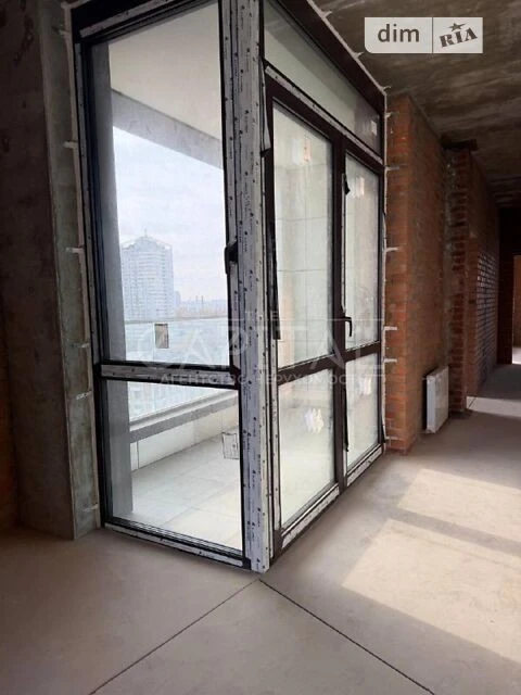 Продаж 3к квартири 97 кв. м на пров. Берестейський 42 • ID 3