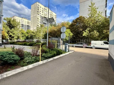 Квартира. Київ, Патріарха Мстислава Скрипника вул. (Миколи О