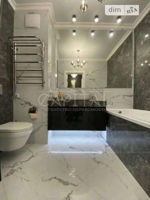 Продаж 2к квартири 67 кв. м на наб. Дніпровська 20 • ID 3479