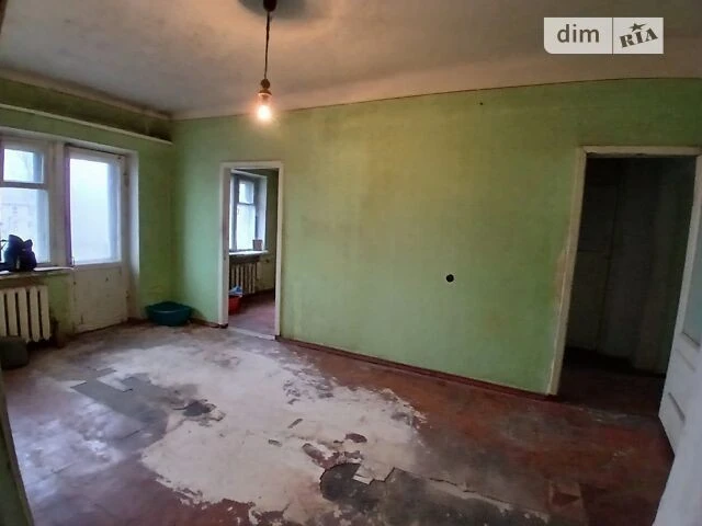 Продаж 3к квартири 57 кв. м на вул. Ялтинська 8/1 • ID 34790