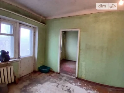 Продаж 3к квартири 57 кв. м на вул. Ялтинська 8/1 • ID 34790