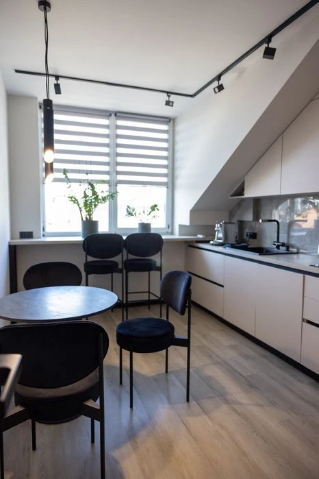 Продаж 2 к квартири з ремонтом 68 м2/Боздош