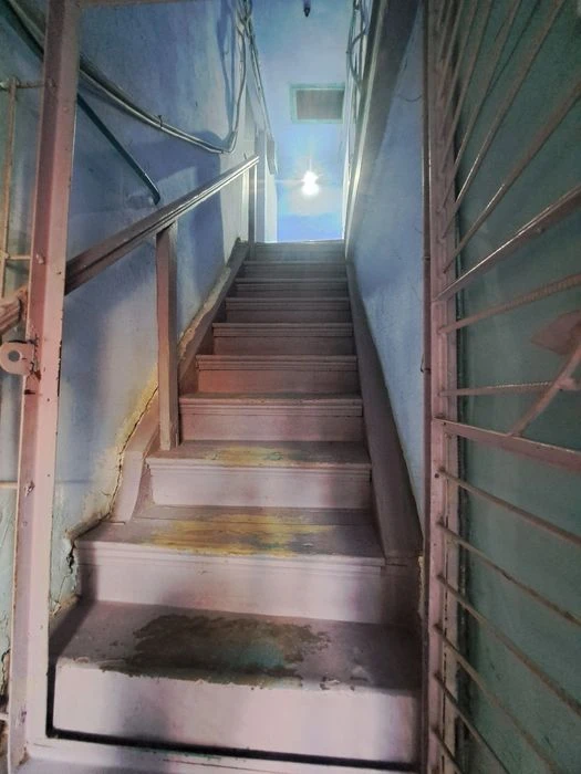 Продається 2кк. в центрі ( Маріупольська)