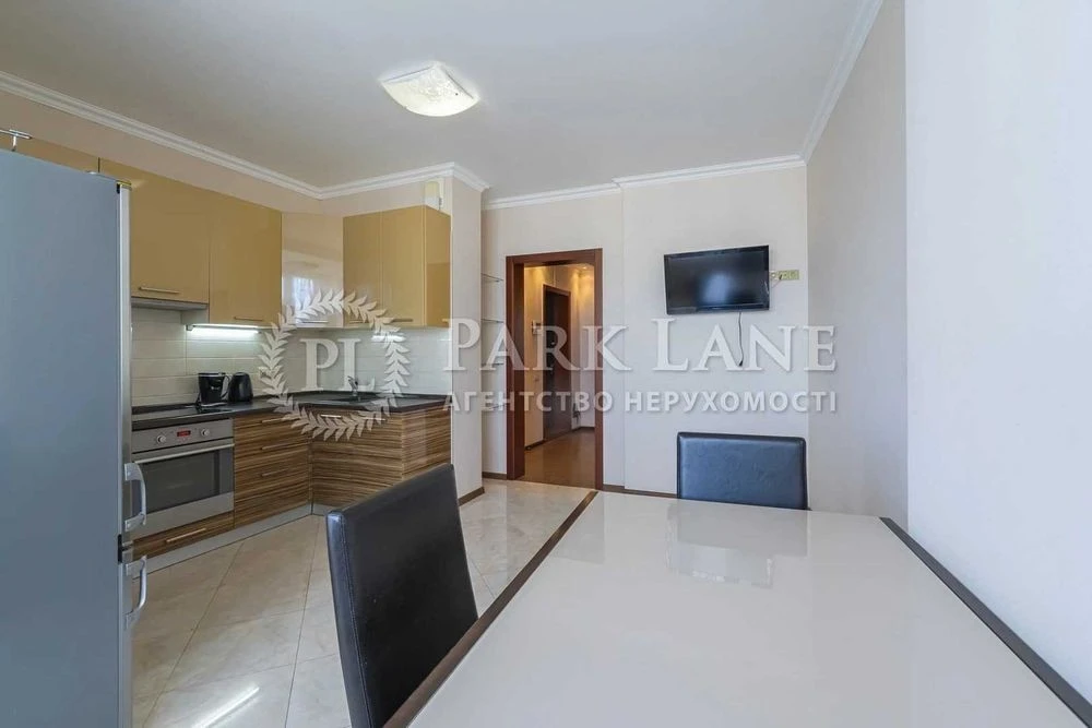 Apartment for sale 3-room apartment Urlivska, 11/44, Akhmatovaya, Gri