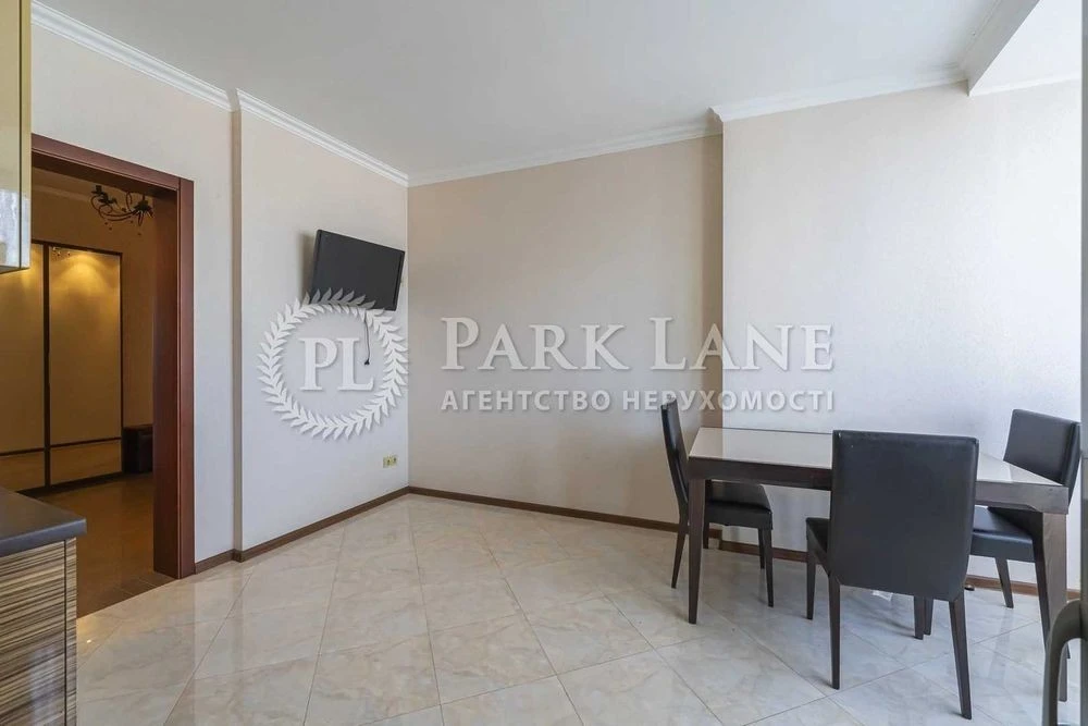 Apartment for sale 3-room apartment Urlivska, 11/44, Akhmatovaya, Gri