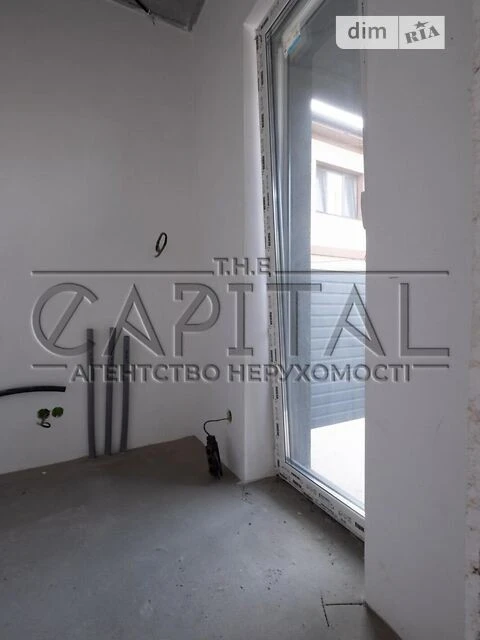 Продаж 2 поверхового будинку з ділянкою на 4 сотки, 220 кв.