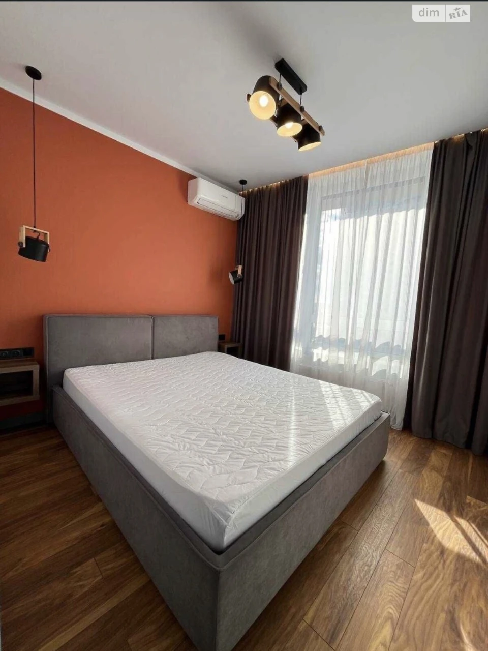 Продаж Квартира Дарницький