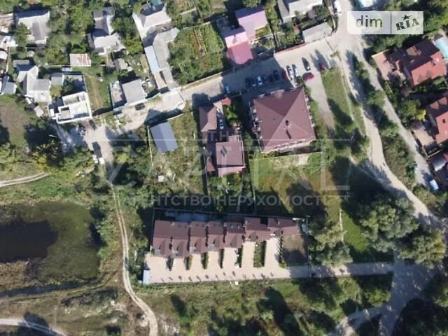Продаж 1 поверхового будинку з ділянкою на 10 соток, 247 кв.