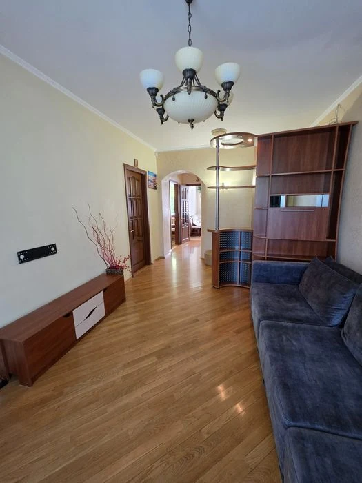 Продаж 3-к квартири, вул. Сталеварів, буд. 24