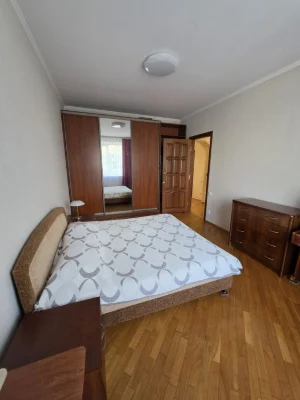 Продаж 3-к квартири, вул. Сталеварів, буд. 24