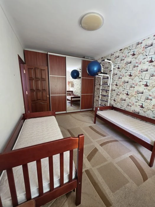 Продаж 3-к квартири, вул. Сталеварів, буд. 24