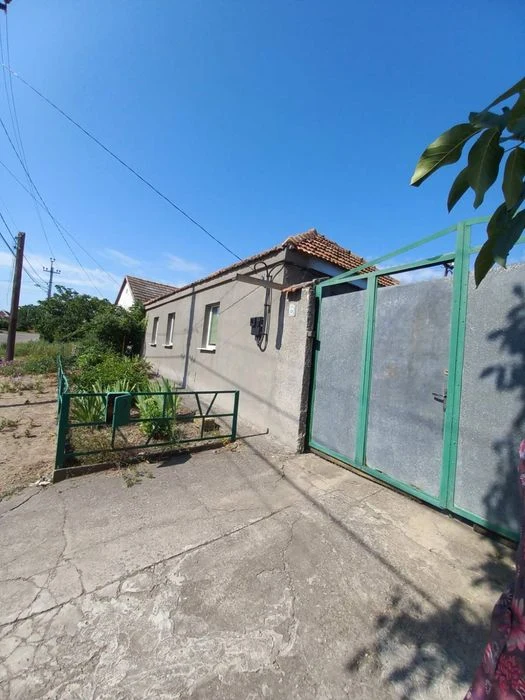 Продаю дом Варваровка