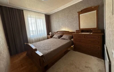 Квартира на продаж 2/х кім на Дружбі