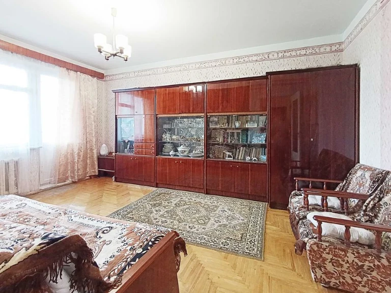 Продається 2 кімнатна квартира! 4 поверх («Зорепад»)