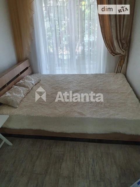 Продаж 1к квартири 17.9 кв. м на вул. В'ячеслава Чорновола •