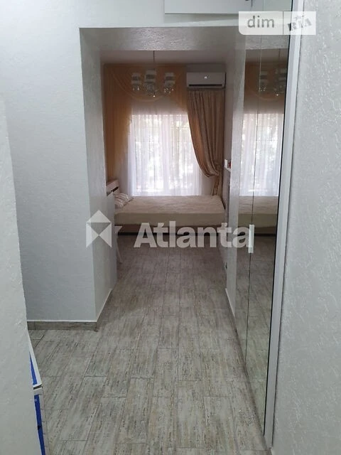 Продаж 1к квартири 17.9 кв. м на вул. В'ячеслава Чорновола •