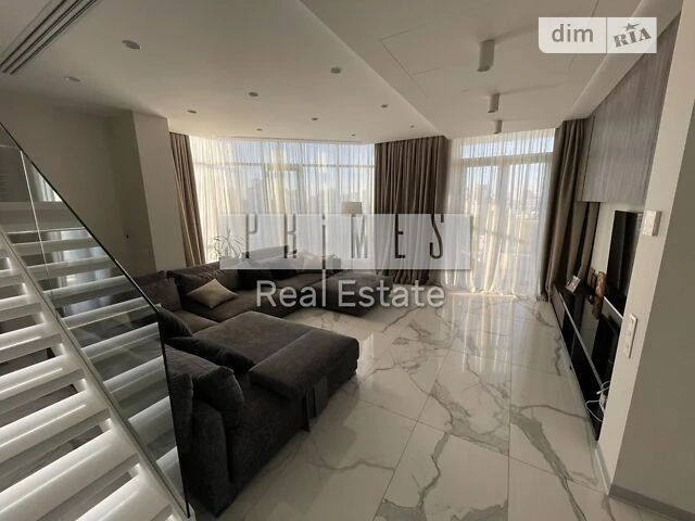 Продаж 3к квартири 130 кв. м на вул. Болсуновська 2 • ID 348