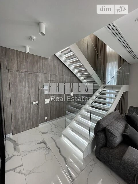 Продаж 3к квартири 130 кв. м на вул. Болсуновська 2 • ID 348