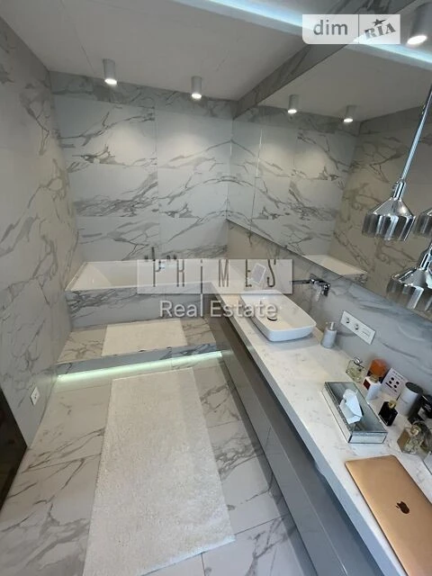 Продаж 3к квартири 130 кв. м на вул. Болсуновська 2 • ID 348