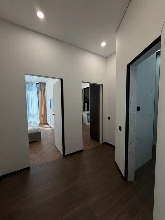 Продаж квартири поруч з парком, ЖК Uzh Towers