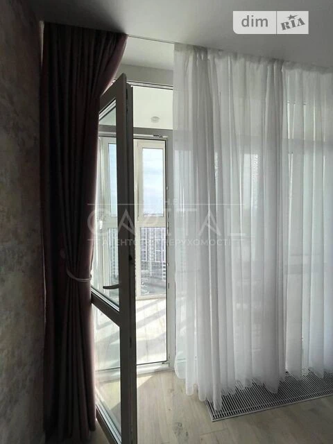 Продаж 2к квартири 80 кв. м на вул. Євгена Маланюка • ID 347